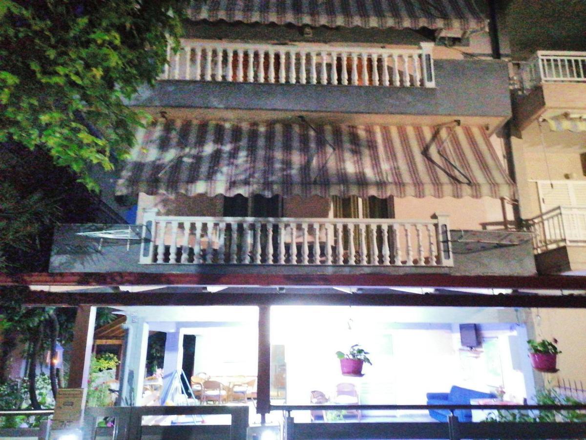 Apartments Haris Olympiakí Aktí Exterior foto